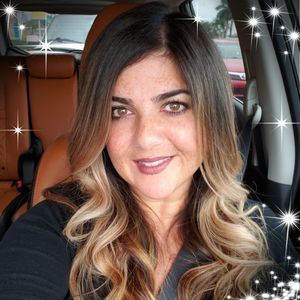 Meet your Posher, Monica